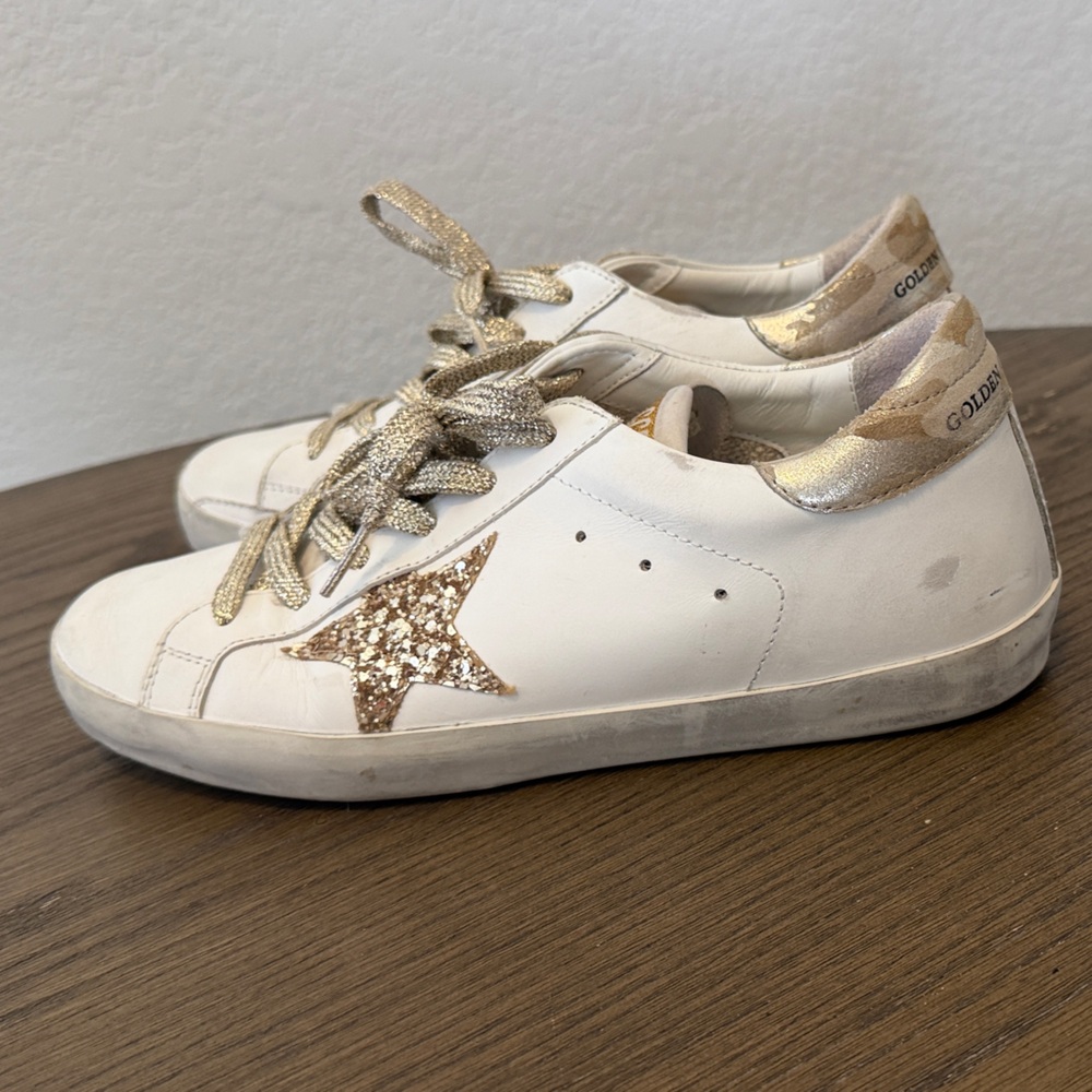 Golden Goose Super-Star Low Top Sneaker